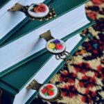 نشانه کتاب فلزی گلگلی نشانک