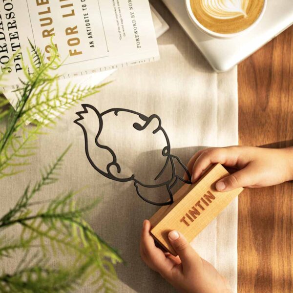 تندیس تن تن نشانک